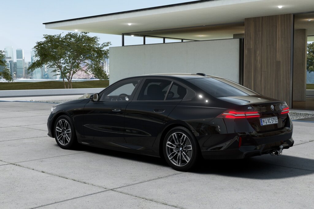 BMW i5 2