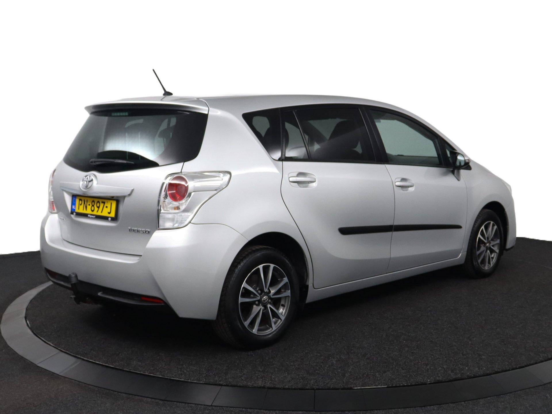 Toyota Verso 1.8 VVT-i Aspiration 7p. - Afbeelding 2