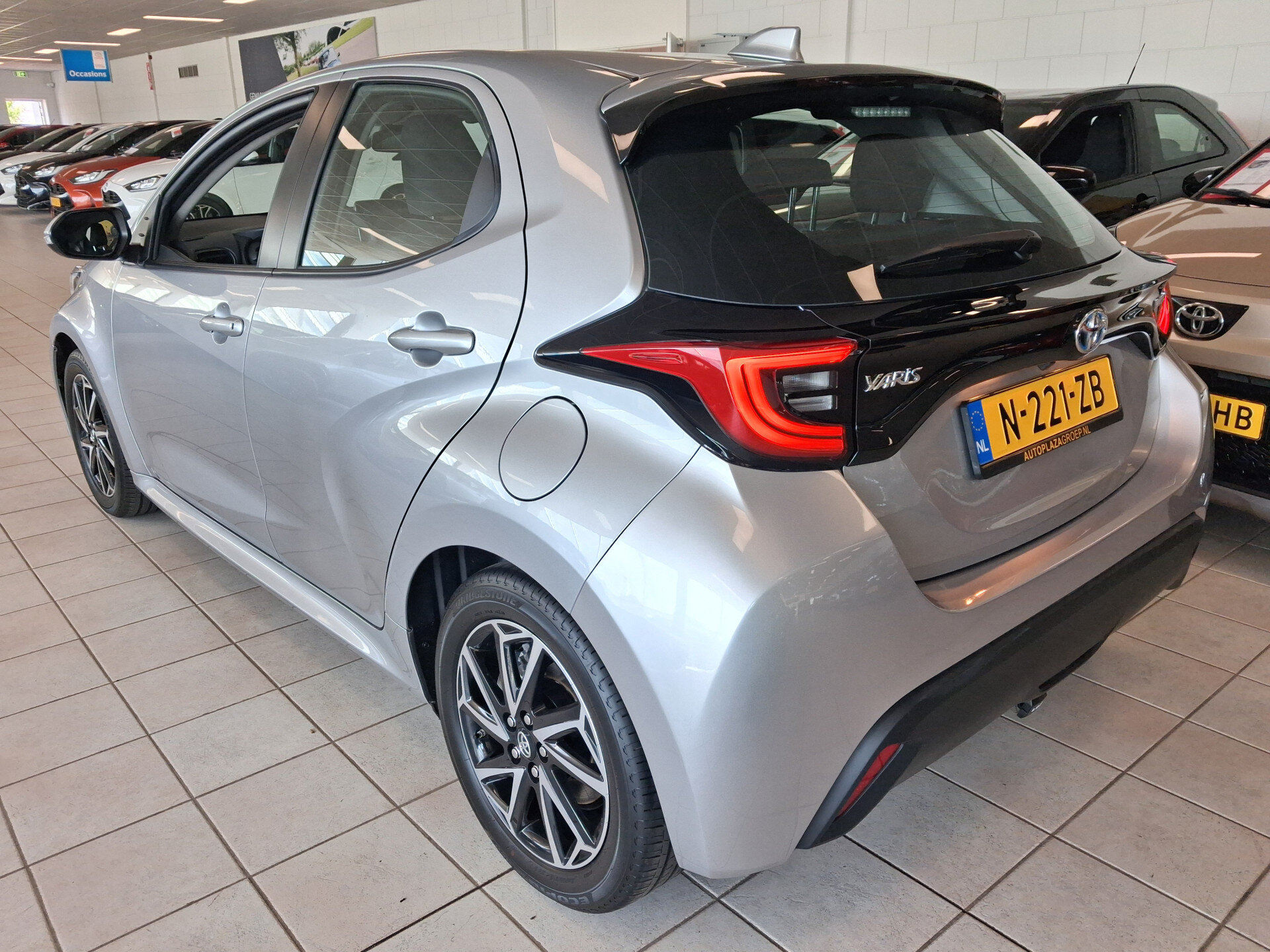 Toyota Yaris 1.5 Hybrid Dynamic - Afbeelding 4