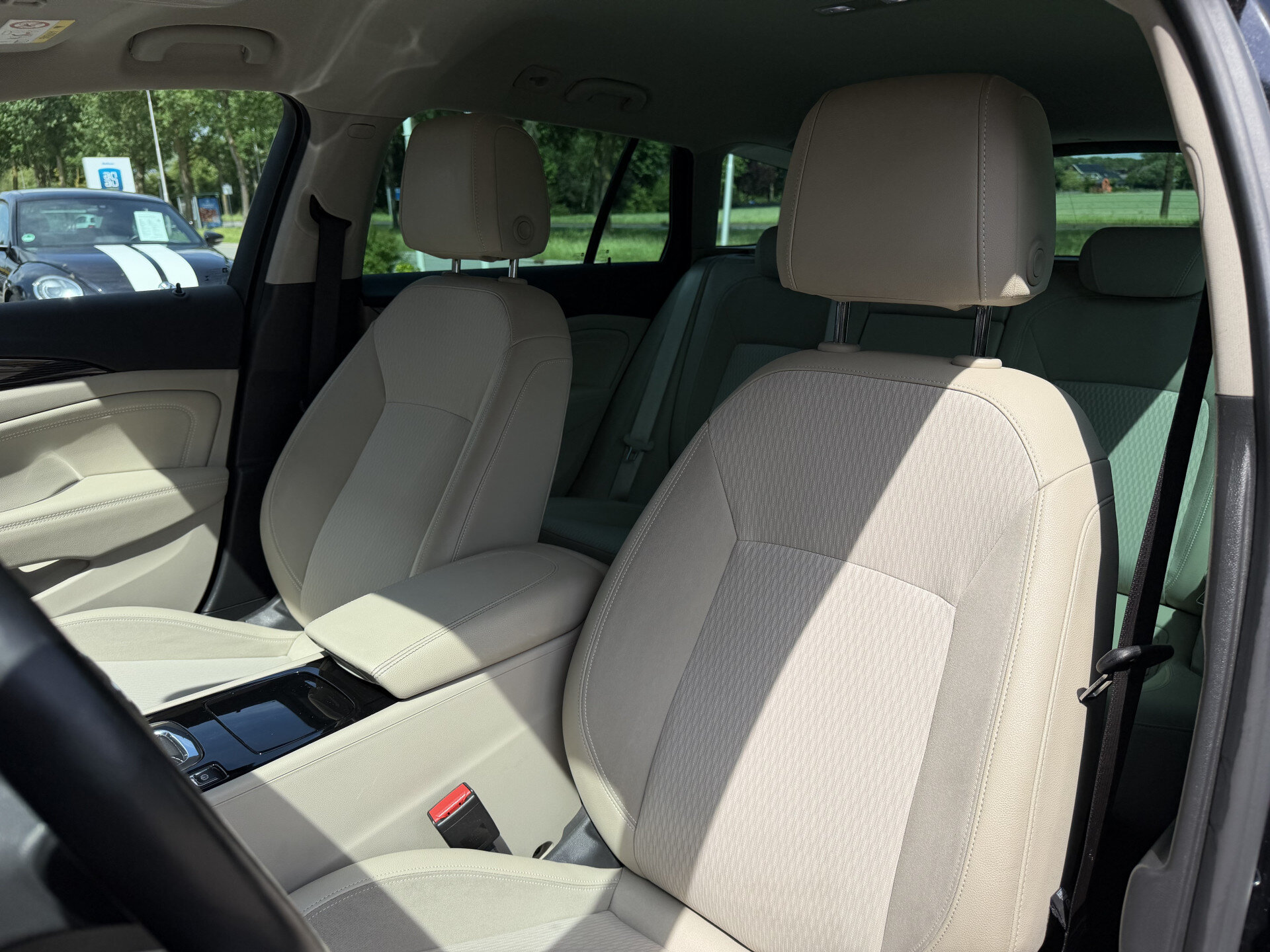 Opel Insignia Sports Tourer 1.5 Turbo Business - Afbeelding 4