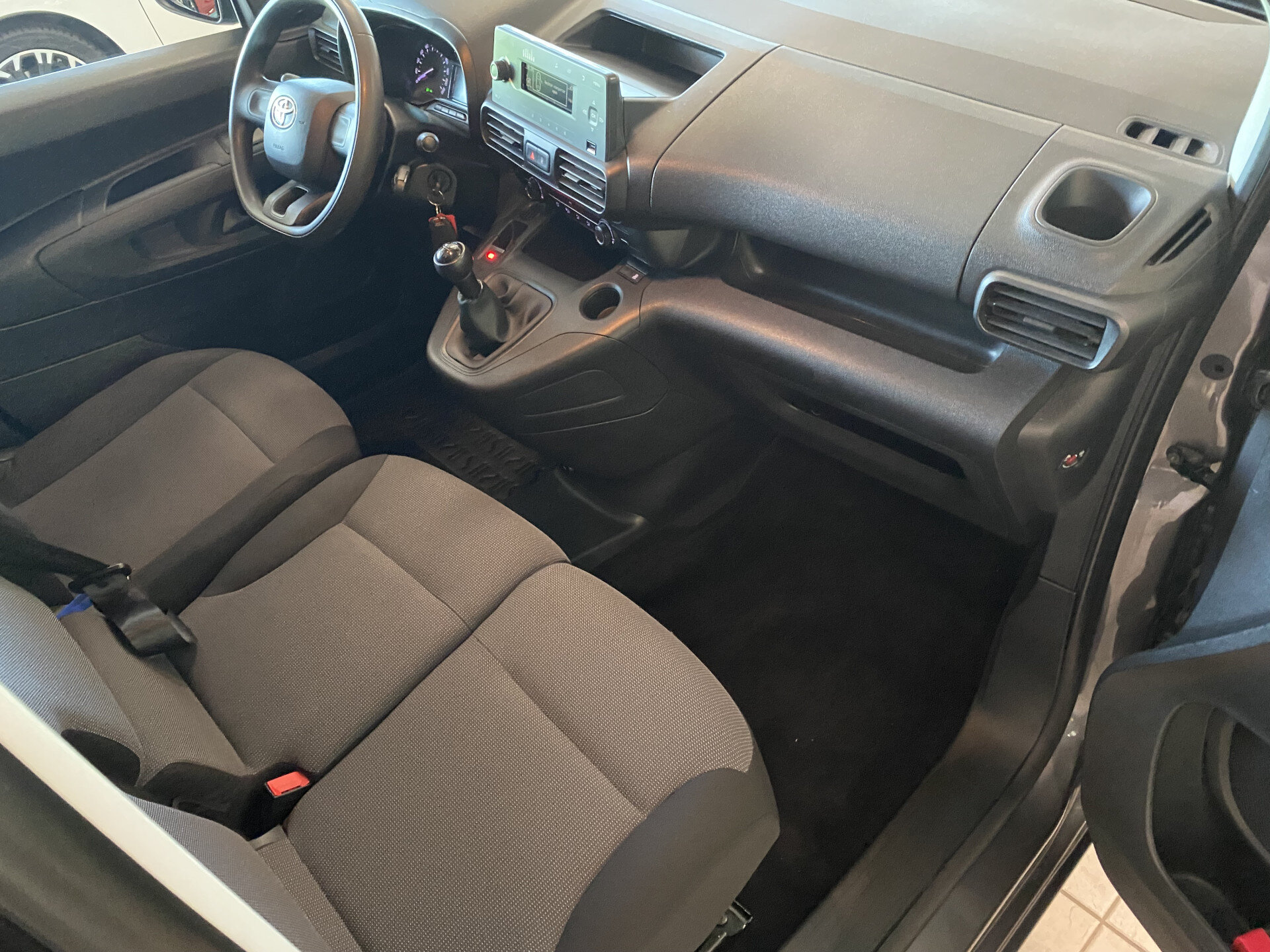 Toyota ProAce CITY 1.5 D-4D Cool Comfort - Afbeelding 5