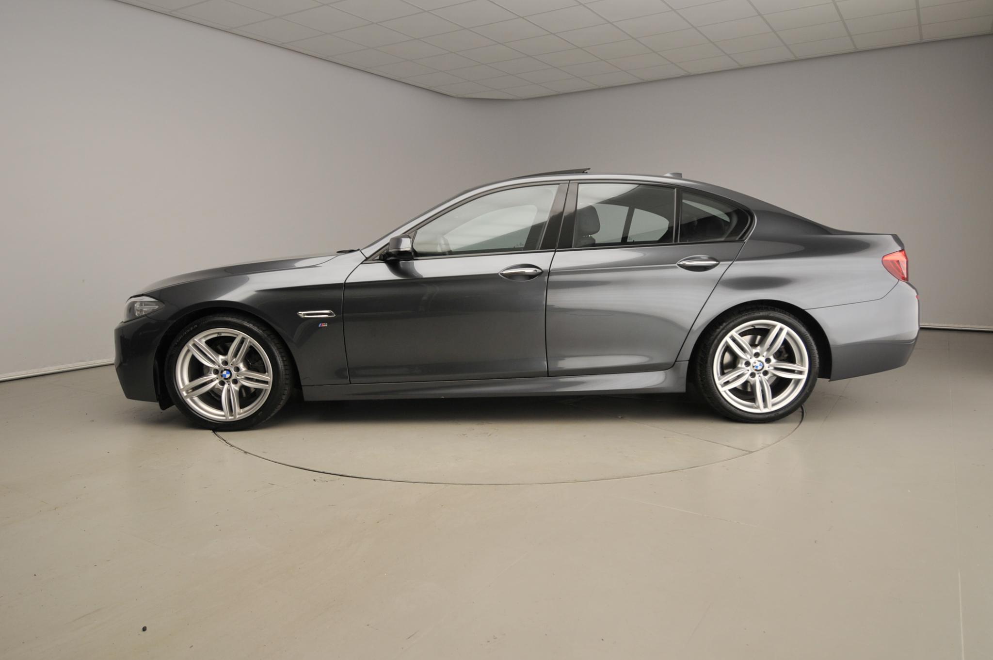 BMW 5 Serie Sedan 520i - Afbeelding 2