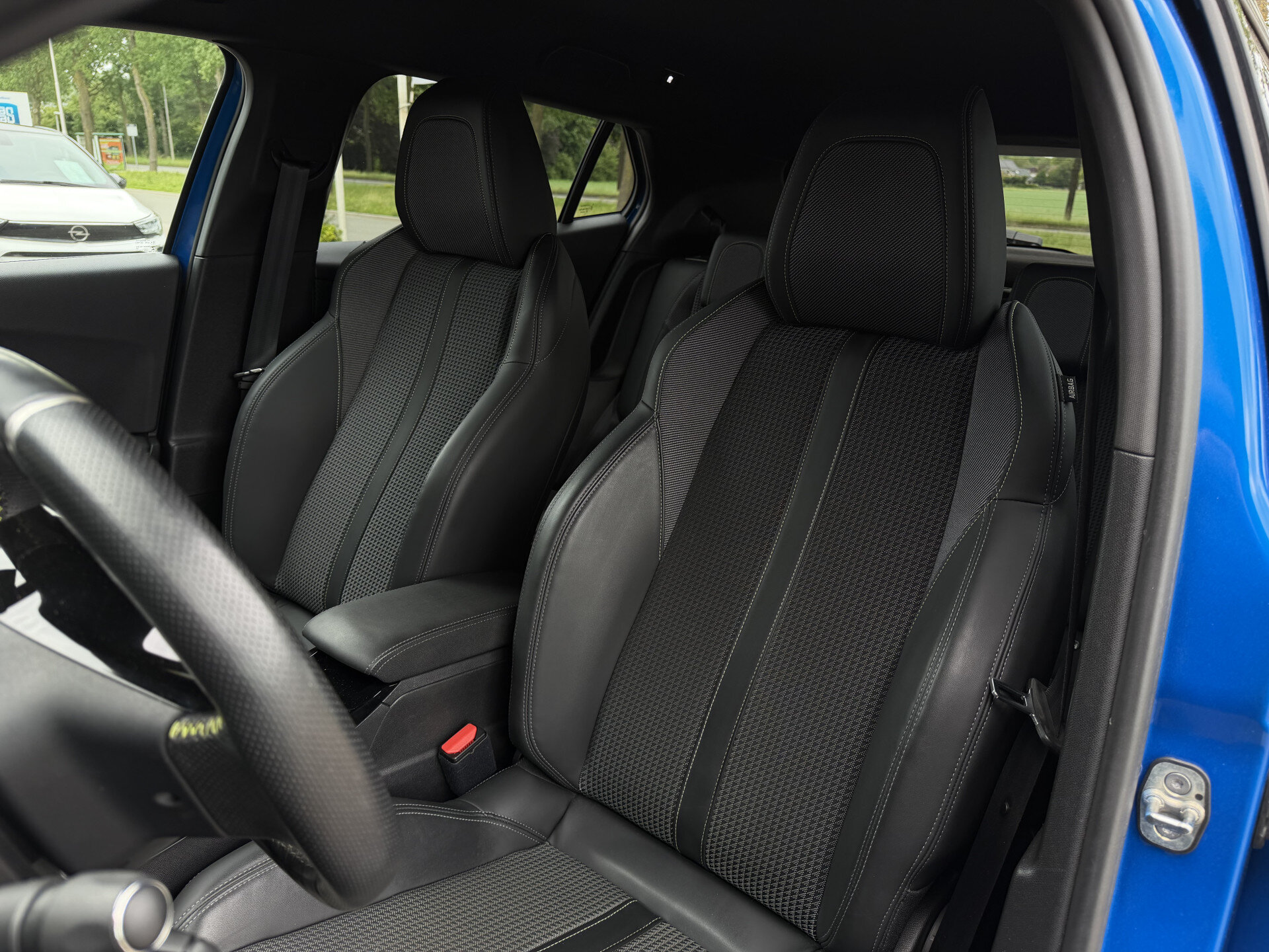 Peugeot 2008 1.2 PureTech GT - Afbeelding 4