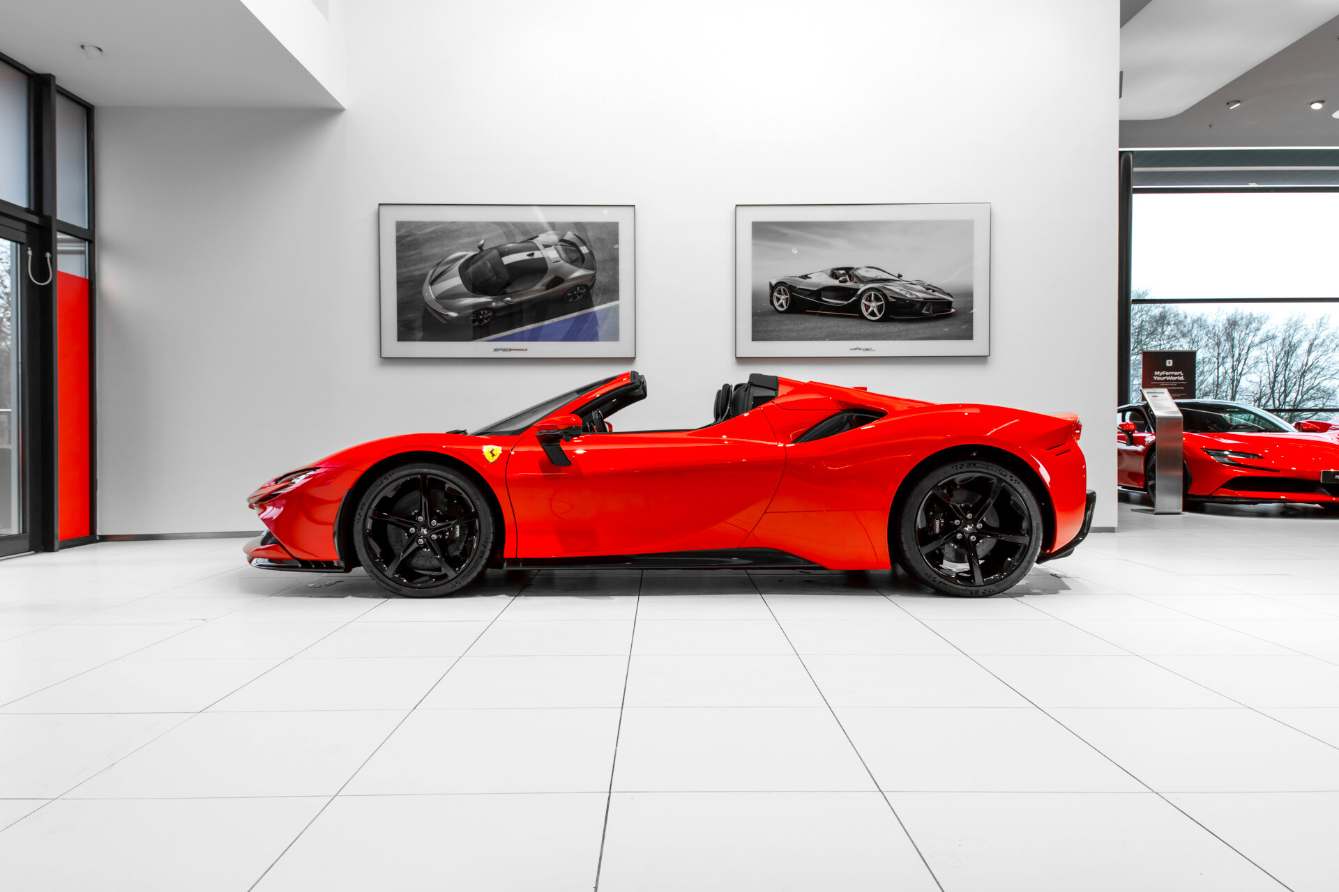 Ferrari SF90 Spider ~Ferrari Munsterhuis~ - Afbeelding 2