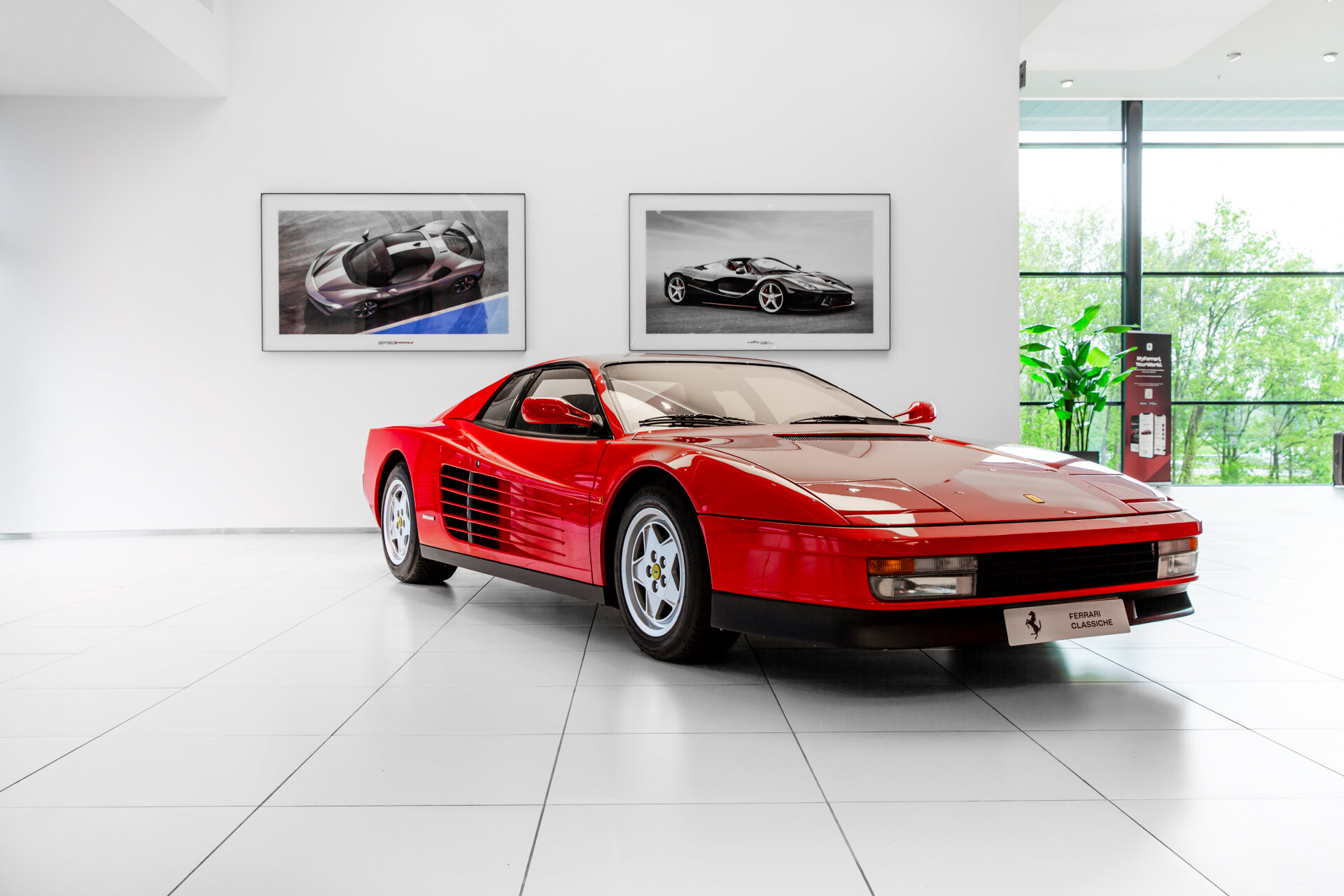 Ferrari Testarossa ~Ferrari Munsterhuis~