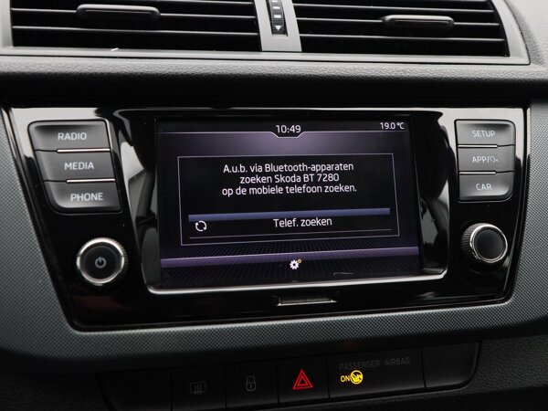 Apple Carplay/Android Auto