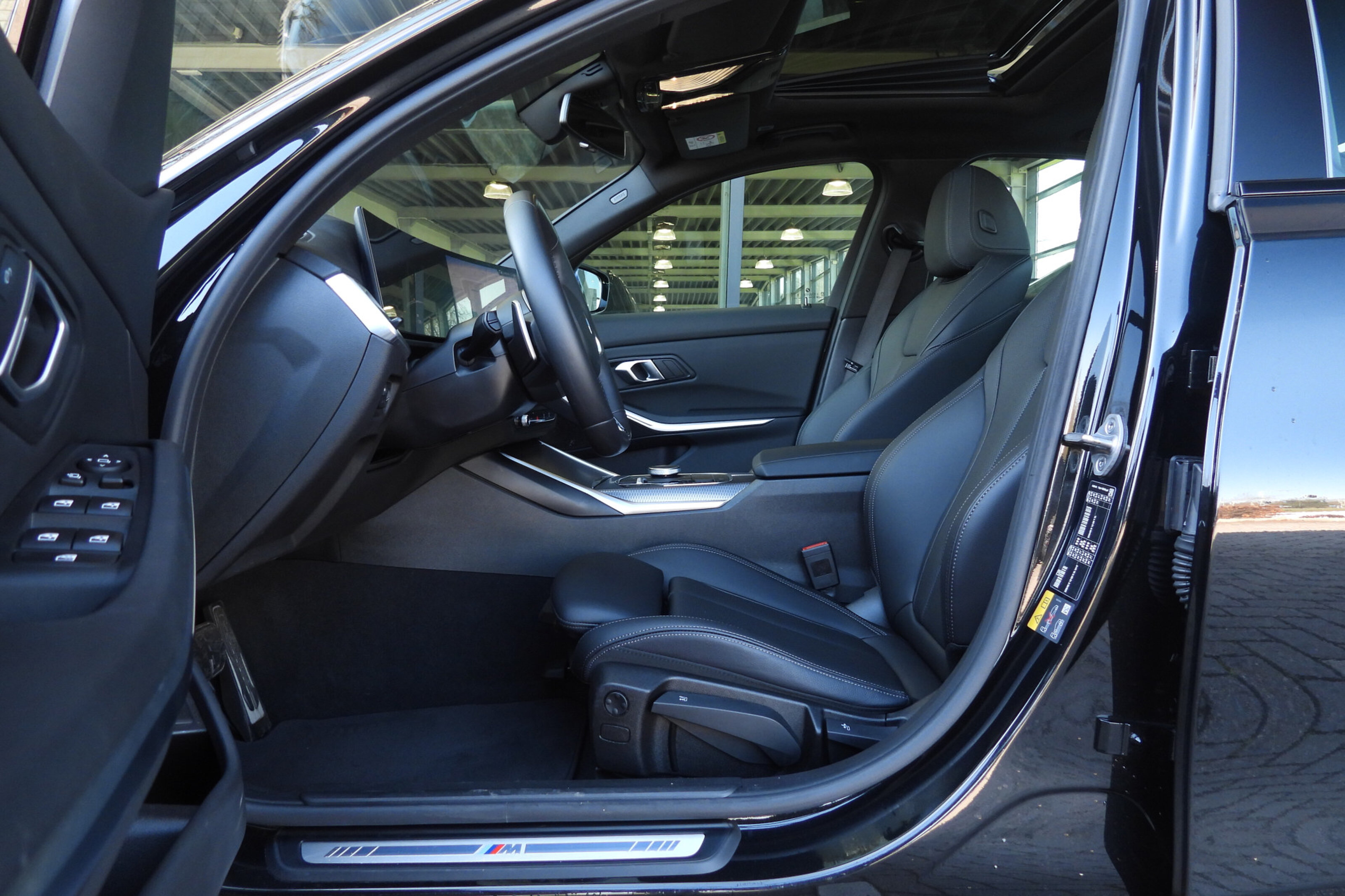 BMW 3 Serie 330e M Sport Automaat