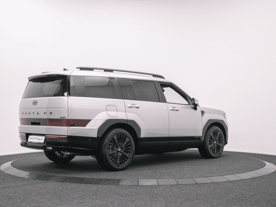 Hyundai Santa Fe 1.6 T-GDI PHEV BlackLine 6persoons | Private lease 1.249 p.m.