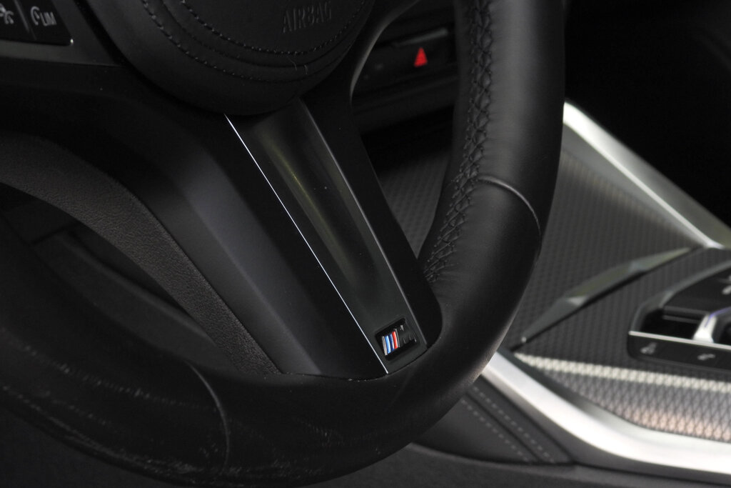 BMW i4 14