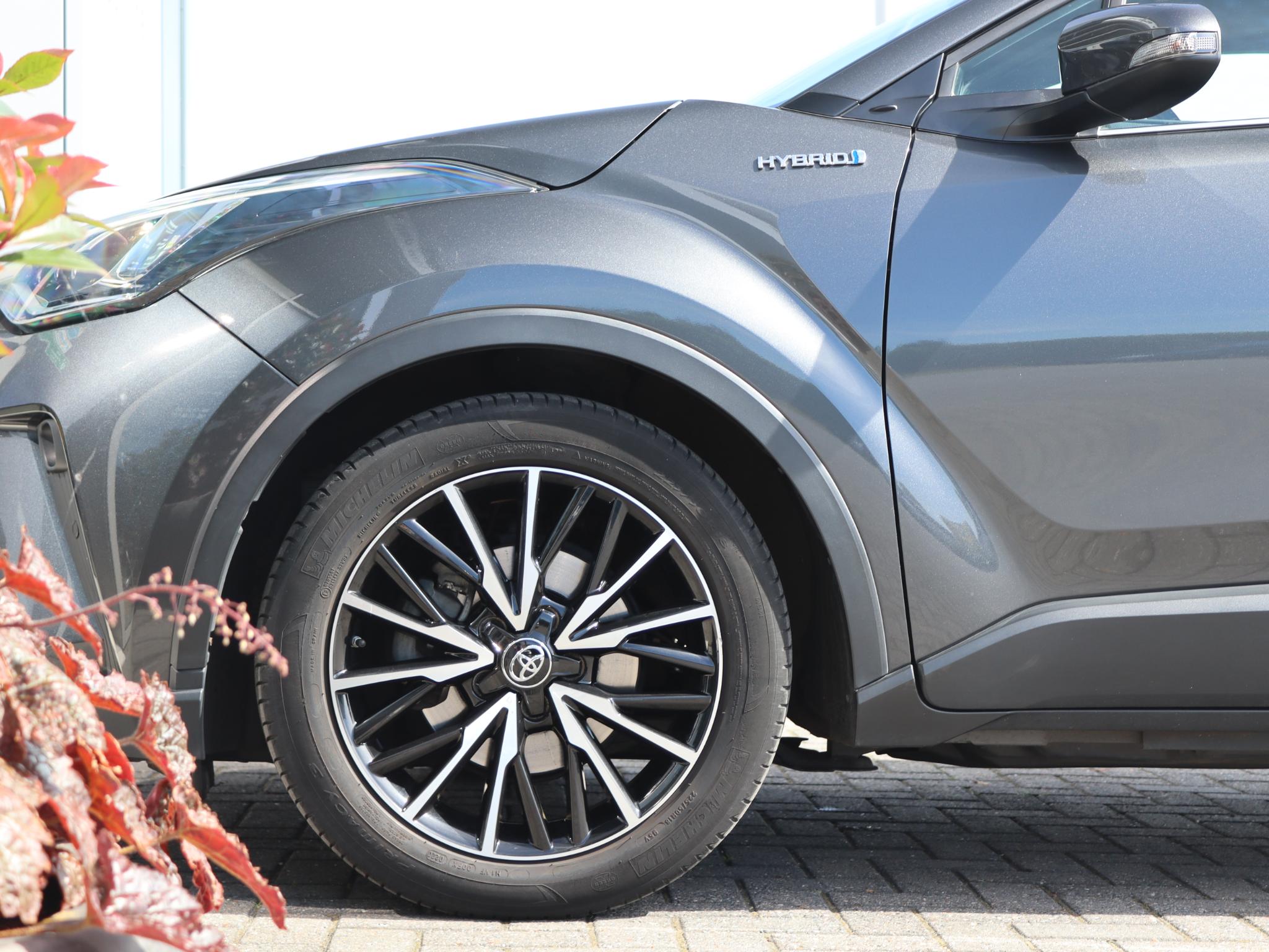 Toyota C-HR 1.8 Hybrid Bi-Tone - Afbeelding 2