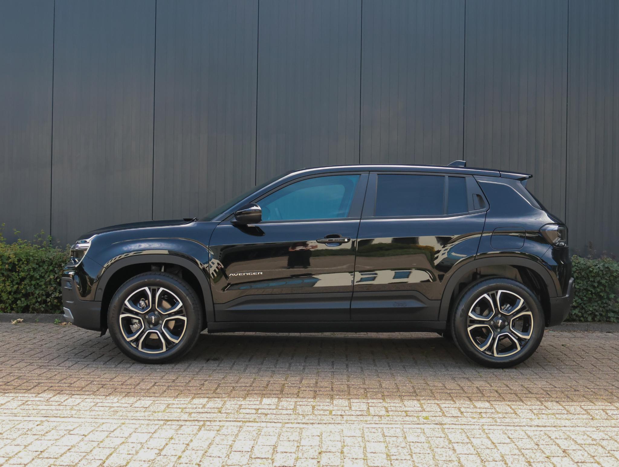 Jeep Avenger 1.2 e-Hybrid Summit - Afbeelding 3