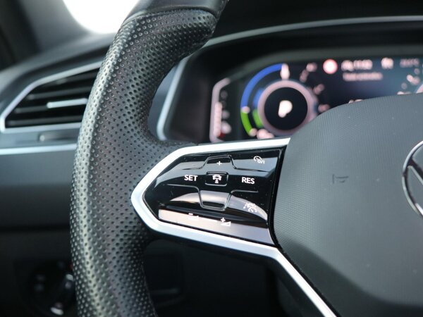 cruise control adaptief met Stop&Go en stuurhulp cruise control adaptief met Stop&Go en stuurhulp