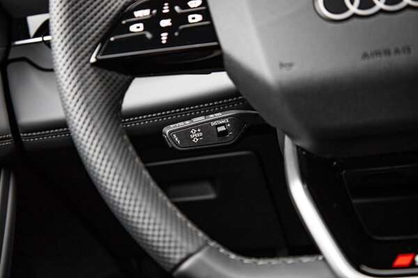 cruise control adaptief met Stop&Go en stuurhulp