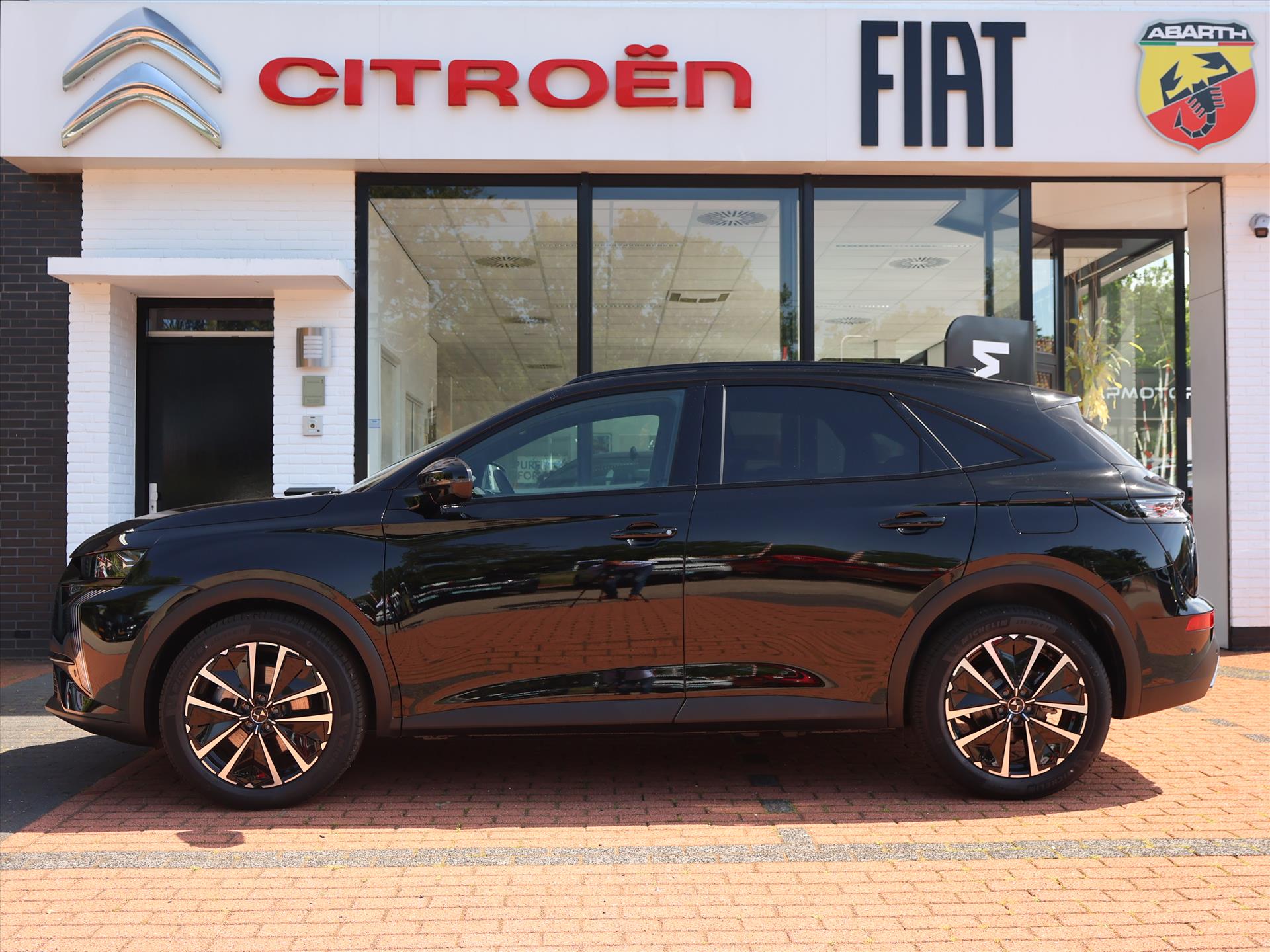 DS DS 7 E-Tense Plug-In Hybride 225PK e-EAT8 Automaat Ligne Business Pallas *NIEUW*, Rijklaarprijs | Adaptieve Cruise | 360 Camera | Lichtmetalen wielen - Afbeelding 2