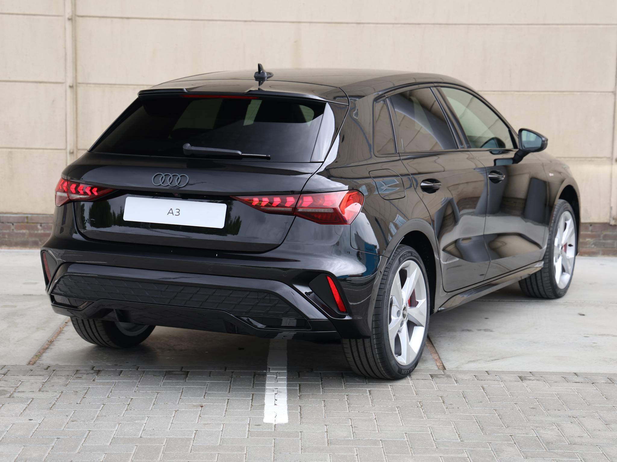 Audi A3 Sportback S edition Competition 45 TFSI e 200 kW / 272 PK Sp - Afbeelding 5