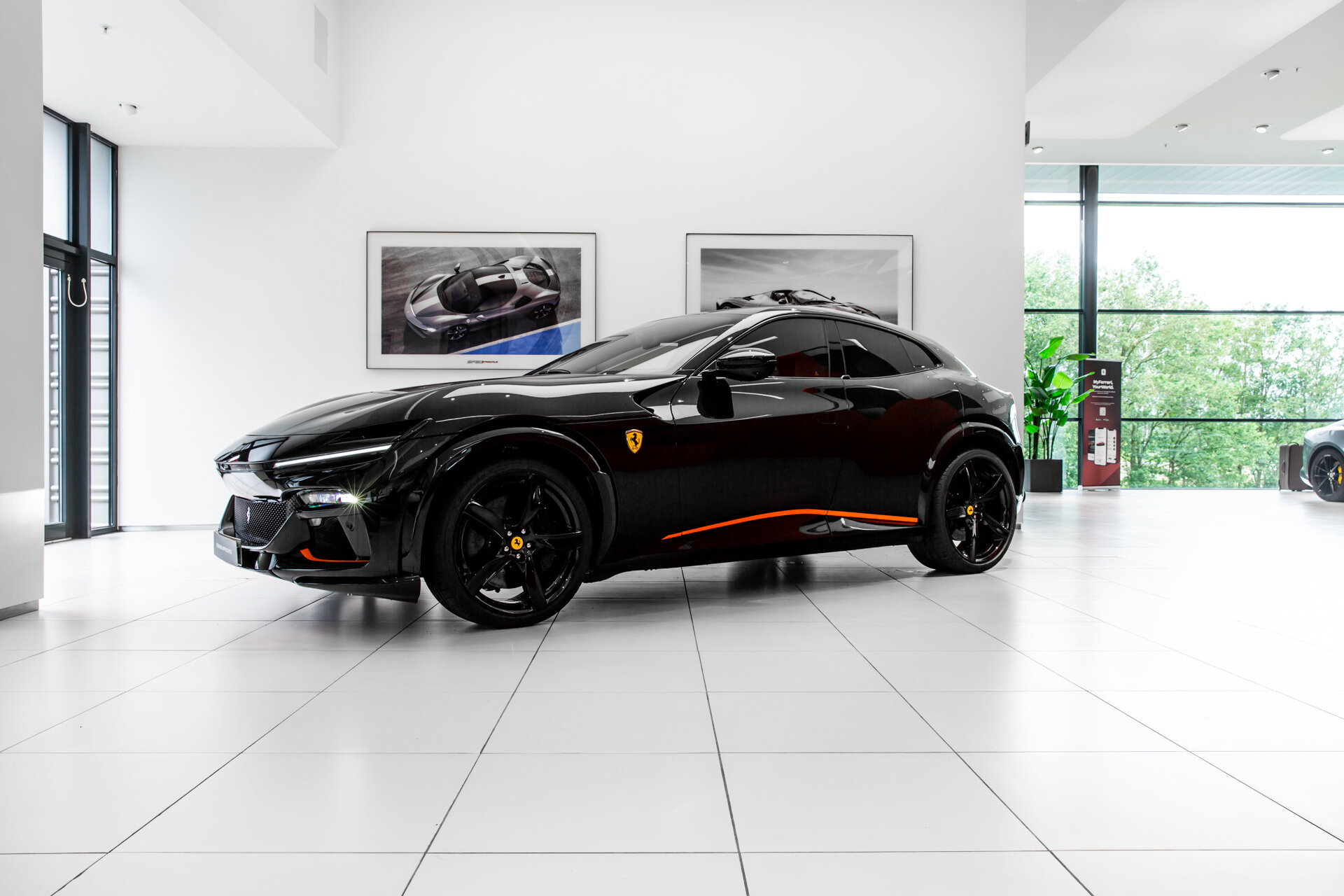 Ferrari Purosangue ~Ferrari Munsterhuis~ - Afbeelding 3