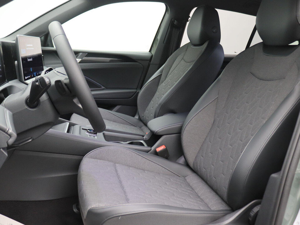 Volkswagen Tiguan 1.5 eHybrid Life Edition 204PK DSG Trekhaak, 360gr. Camera, Zwar - Afbeelding 5