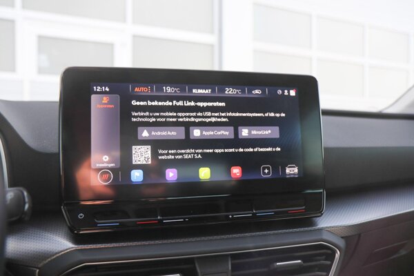 Apple Carplay/Android Auto