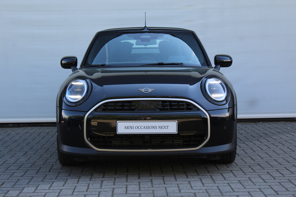 MINI Cooper Cabrio 3