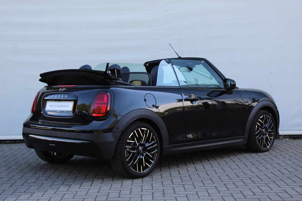 MINI Cooper Cabrio 6