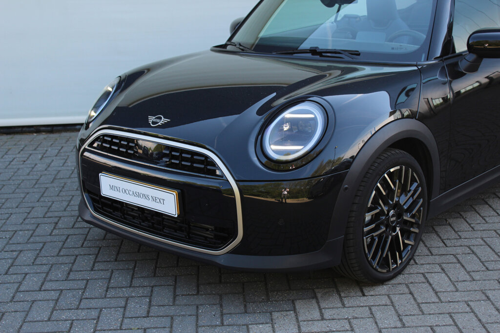 MINI Cooper Cabrio 11