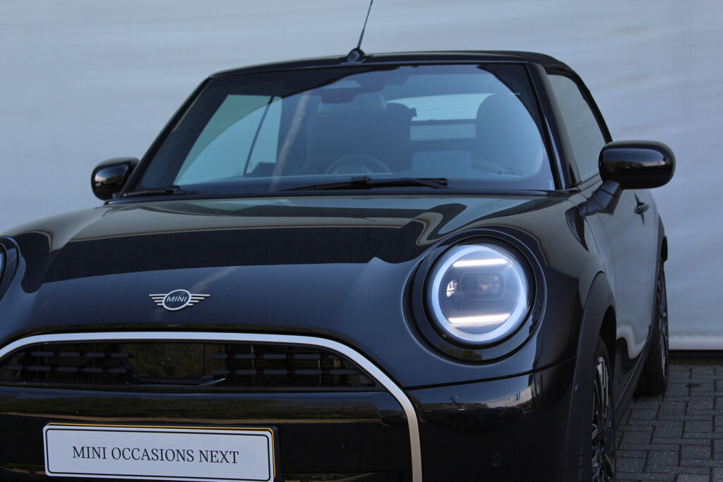 MINI Cooper Cabrio 18
