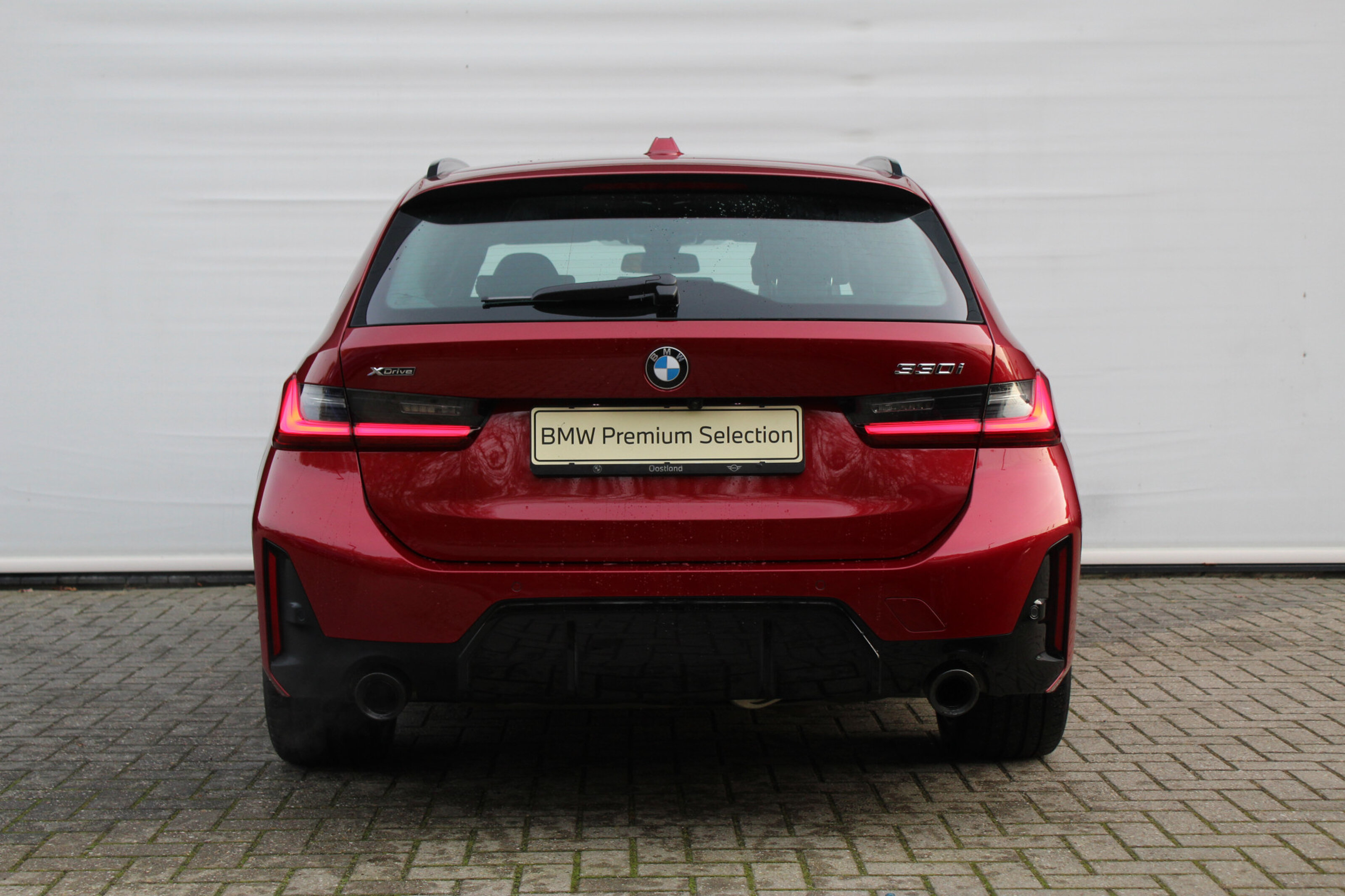 BMW 3 Serie Touring 330i xDrive High Executive M Sport Automaat