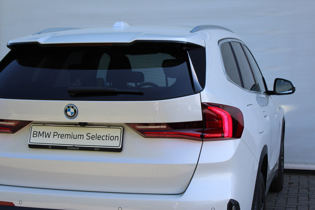 BMW X1 18