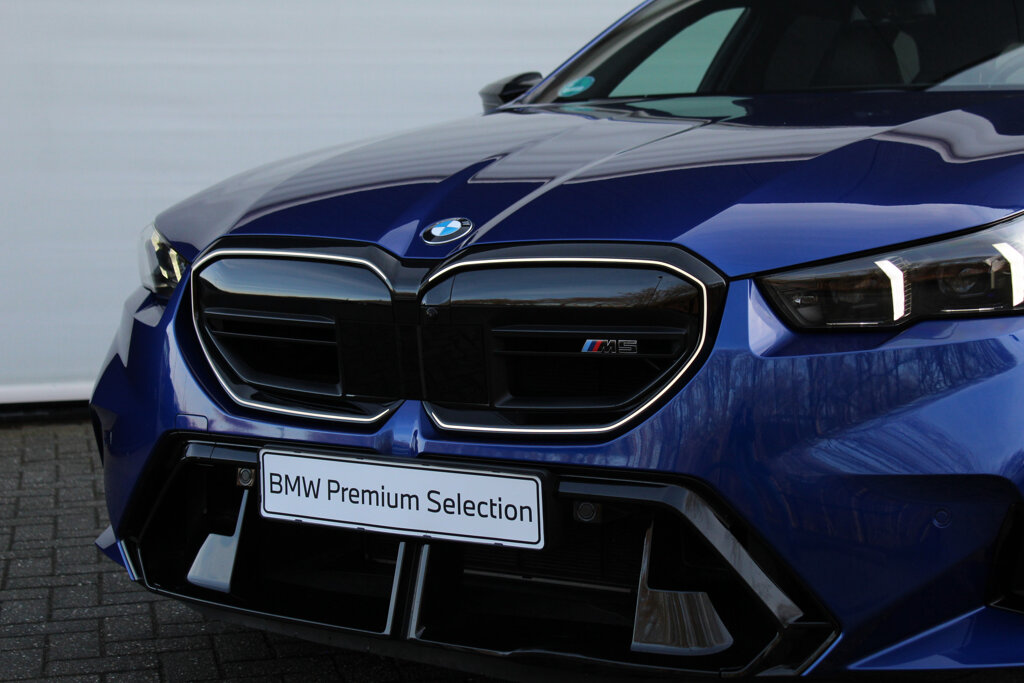 BMW M5 11