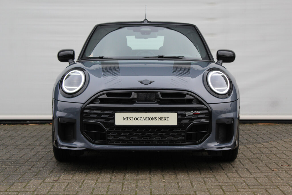 MINI Cooper Cabrio 2