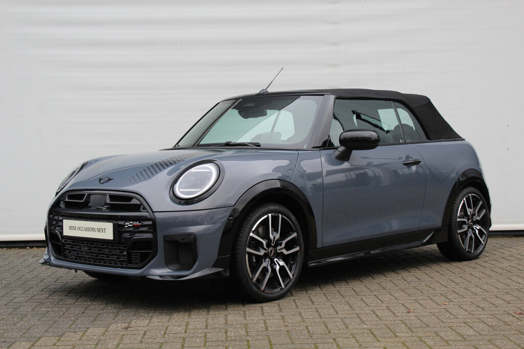 MINI Cooper Cabrio 3