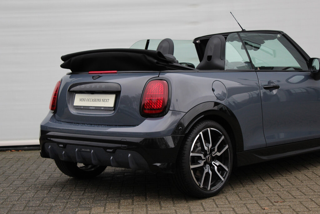 MINI Cooper Cabrio 18