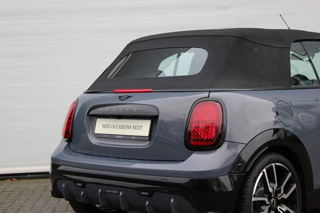 MINI Cooper Cabrio 21