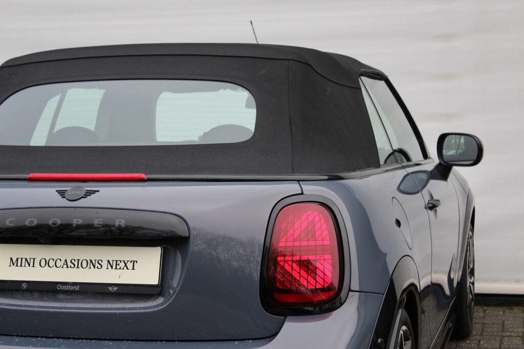 MINI Cooper Cabrio 23