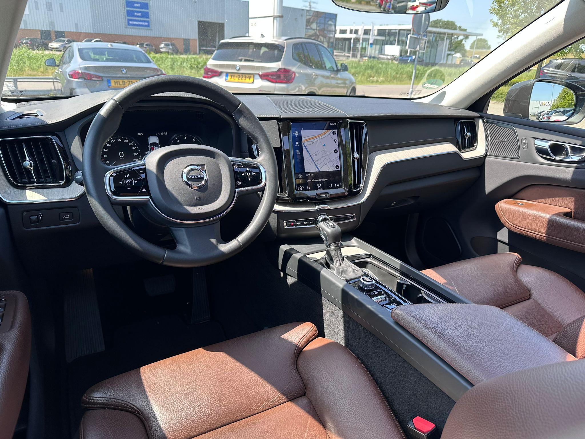 Volvo XC60 2.0 T4 Inscription - Afbeelding 4