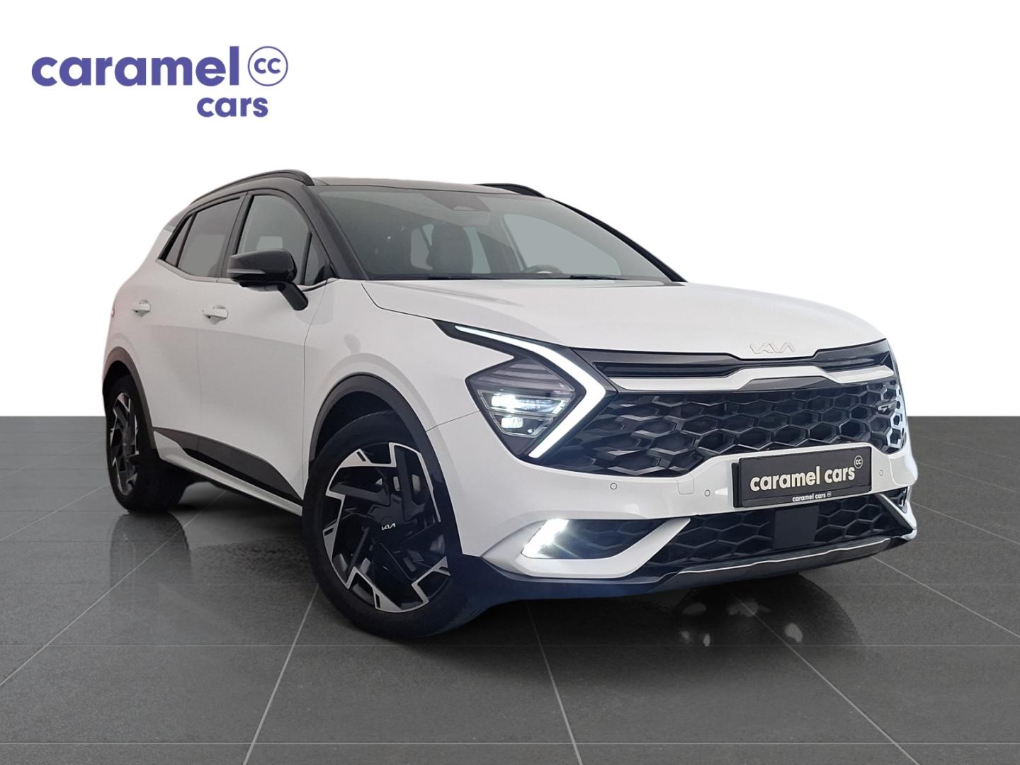 Kia Sportage GT-LINE AUTOMAAT *PANO DAK*OPEN DAK*ZETEL VERWARMING VOOR EN ACHTER*DAB*GPS*CARPLAY*360°CAMERA*SENSOREN*