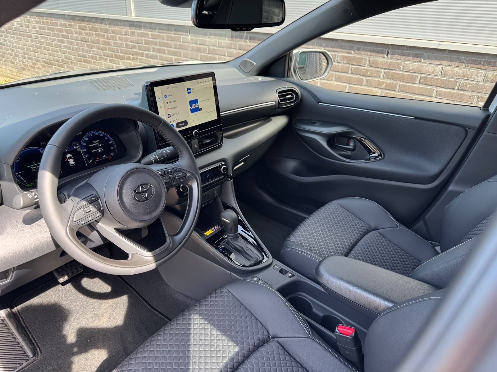 Toyota Yaris 1.5 Hybrid 130 Executive - Afbeelding 4