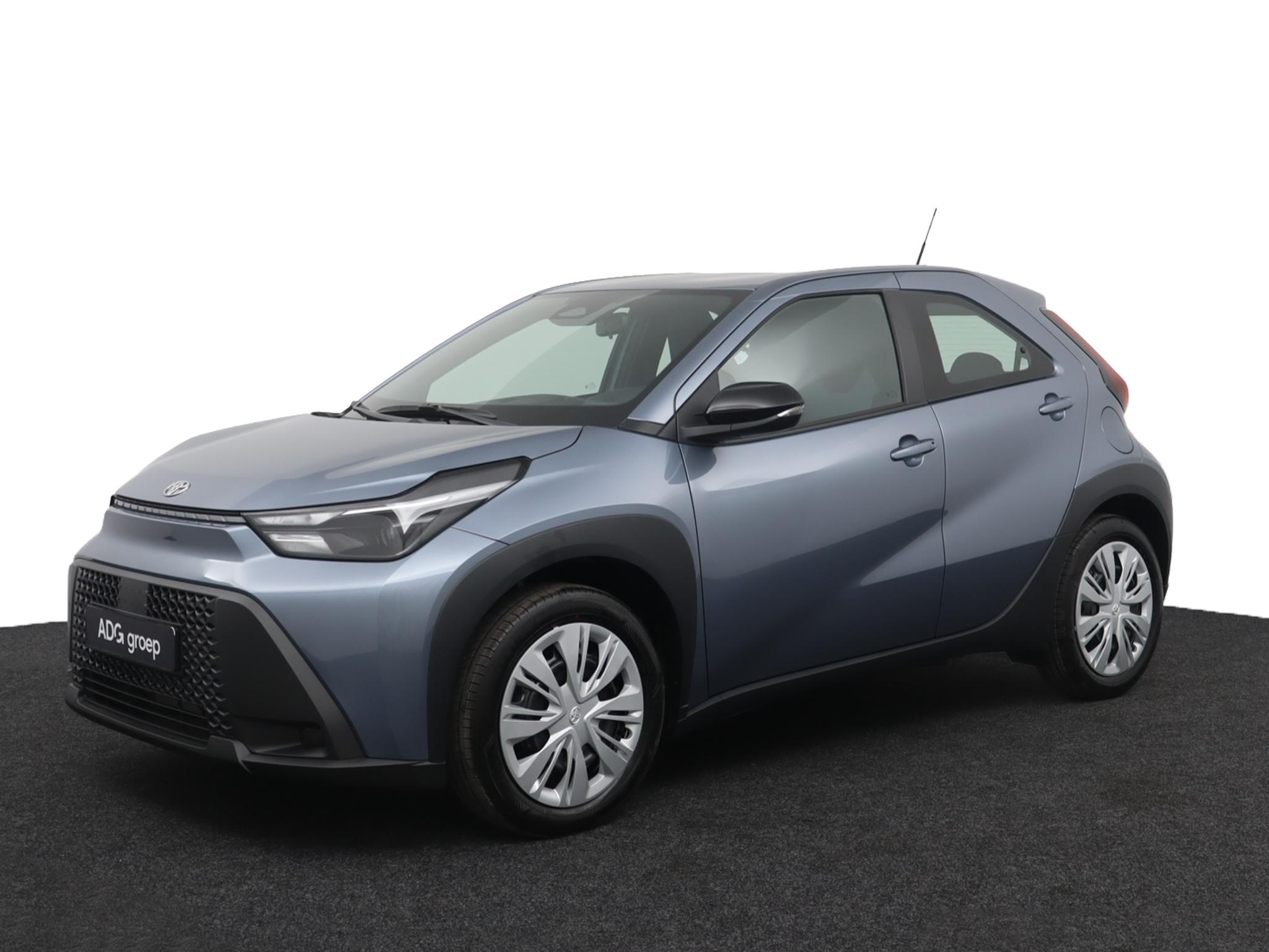 Toyota Aygo X Hybrid 115 play