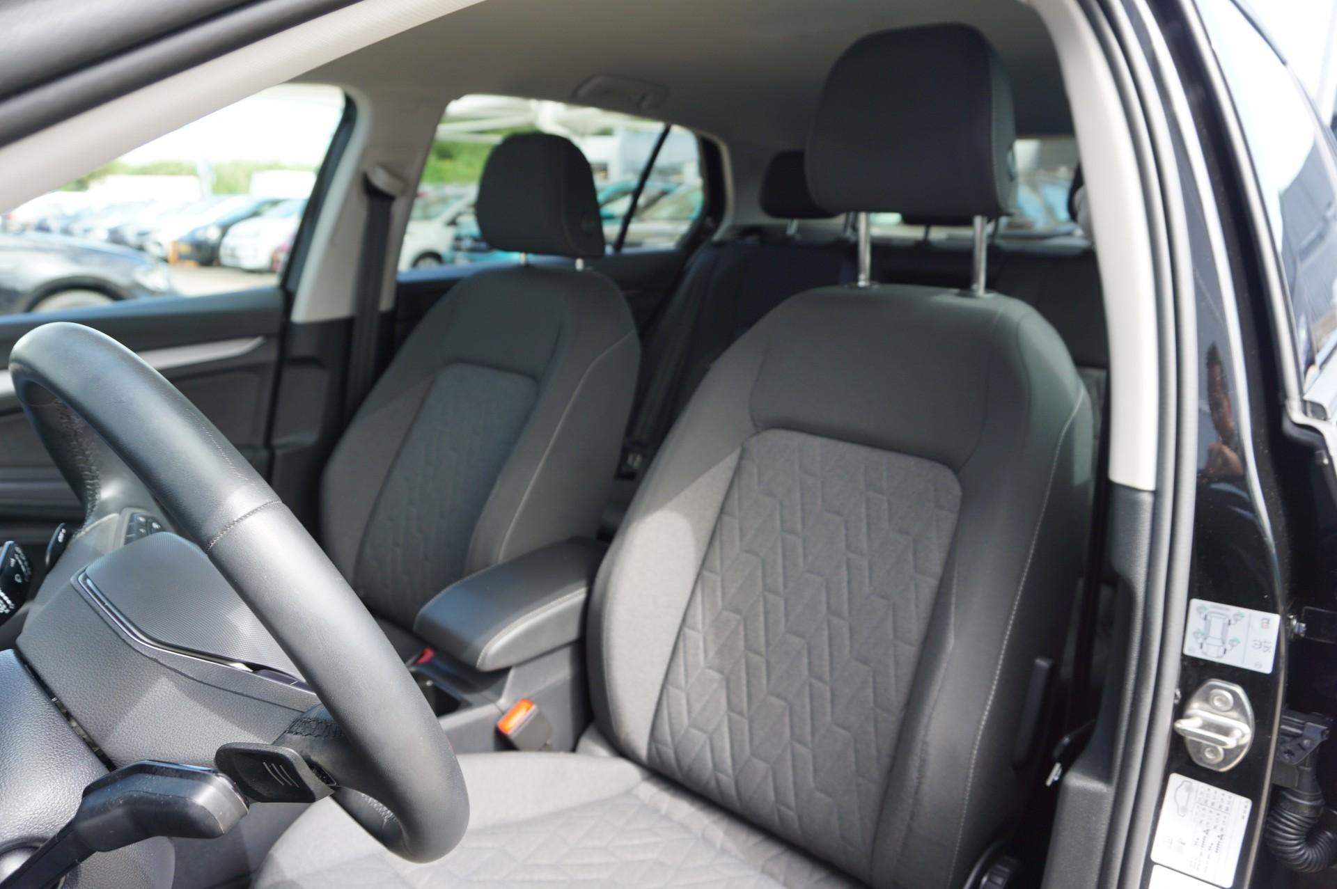 Volkswagen Golf 1.5 eHybrid 204pk Life Edition - Afbeelding 4
