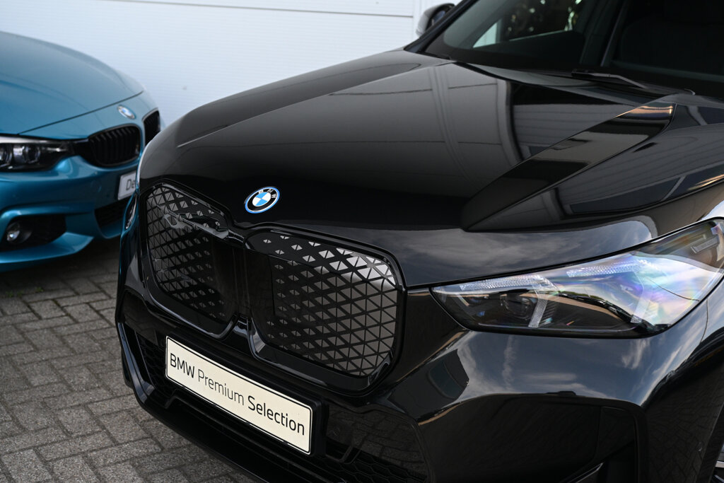 BMW iX1 20