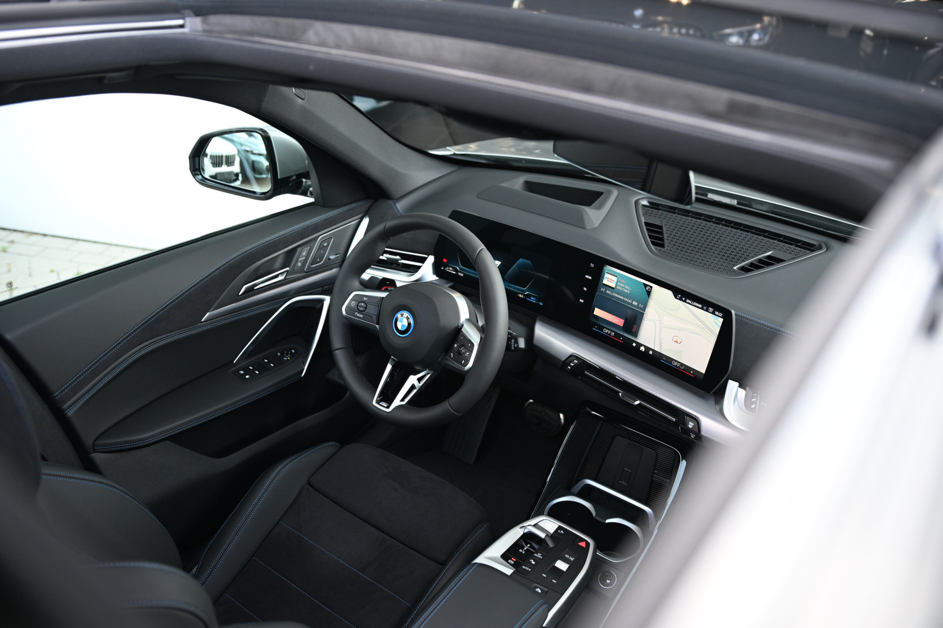 BMW X1 6