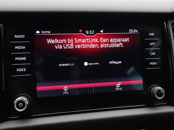 Apple Carplay/Android Auto