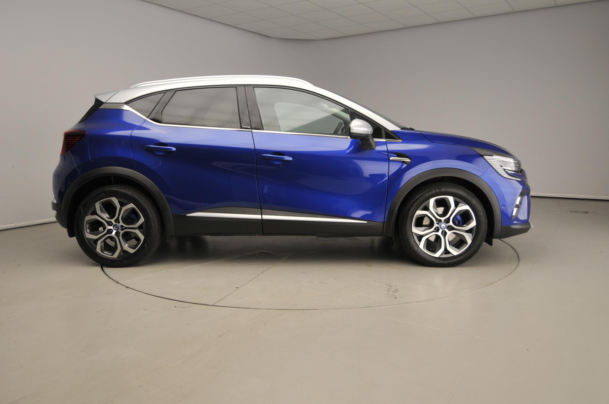 Renault Captur 1.6 E-Tech Plug-in Hybrid 160 Serie Limitée E-TECH - Bild 4