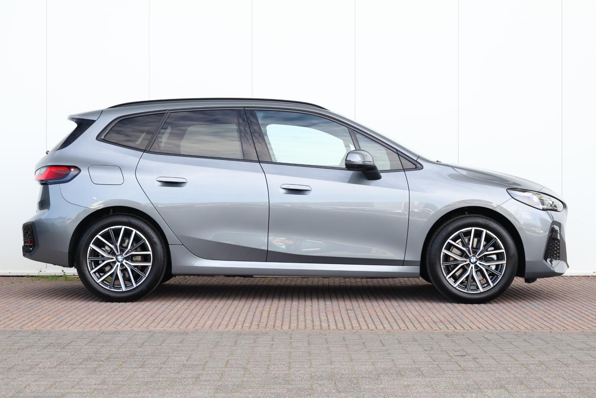 BMW 2 Serie Active Tourer 230e xDrive - Afbeelding 5