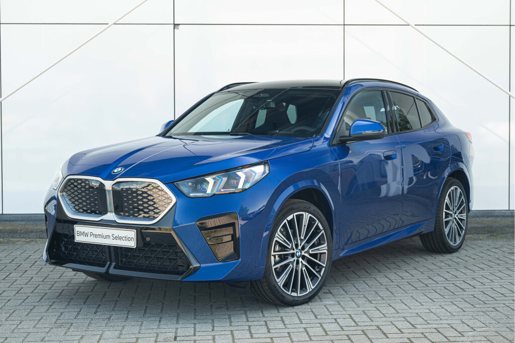 BMW iX2 1