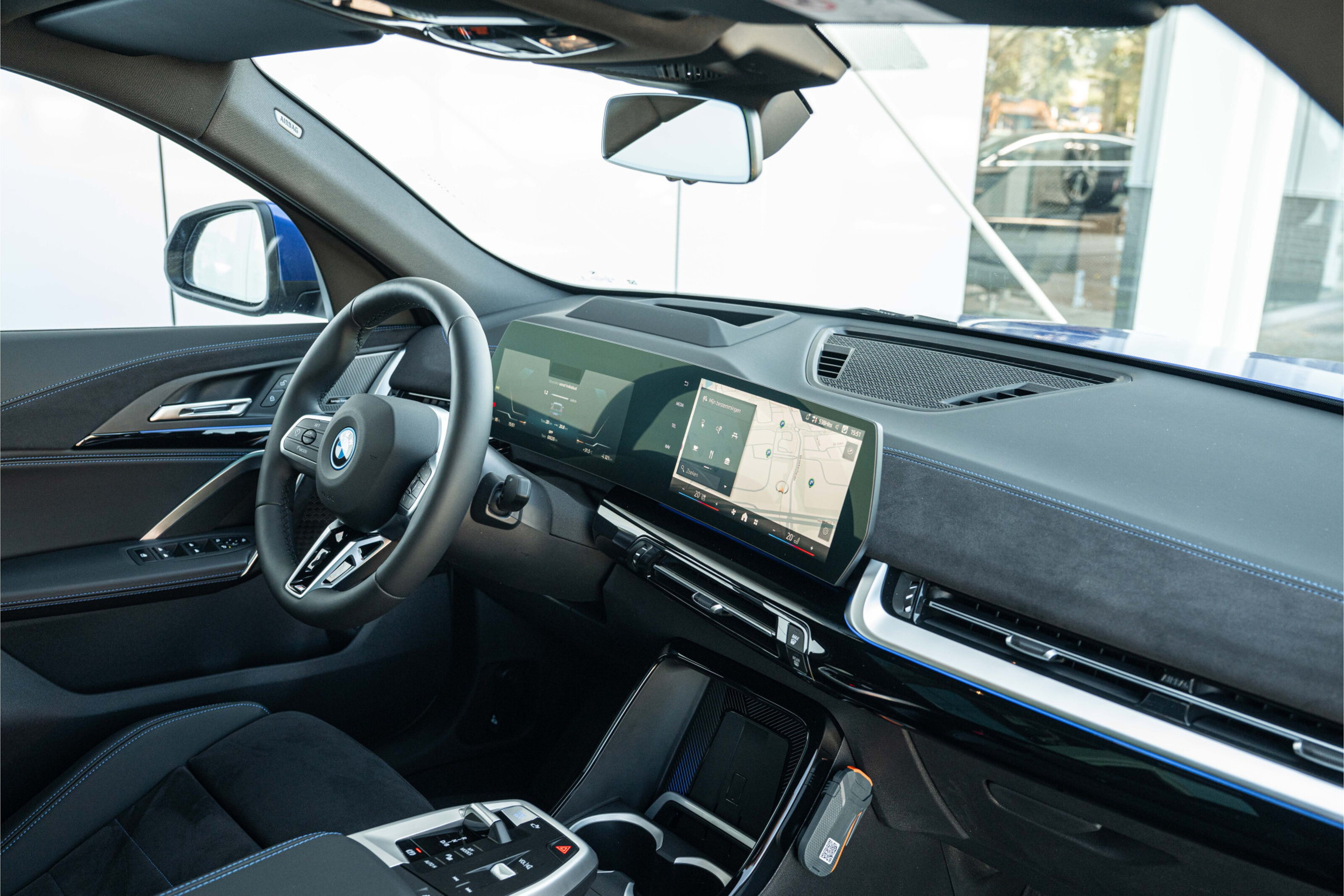 BMW iX2 9