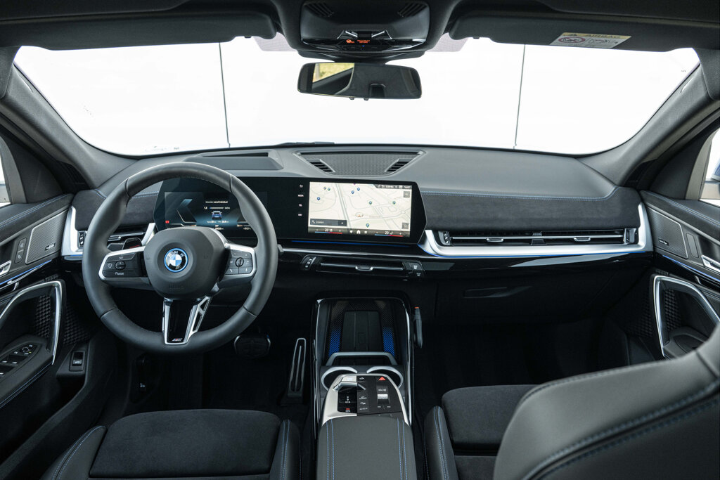 BMW iX2 32