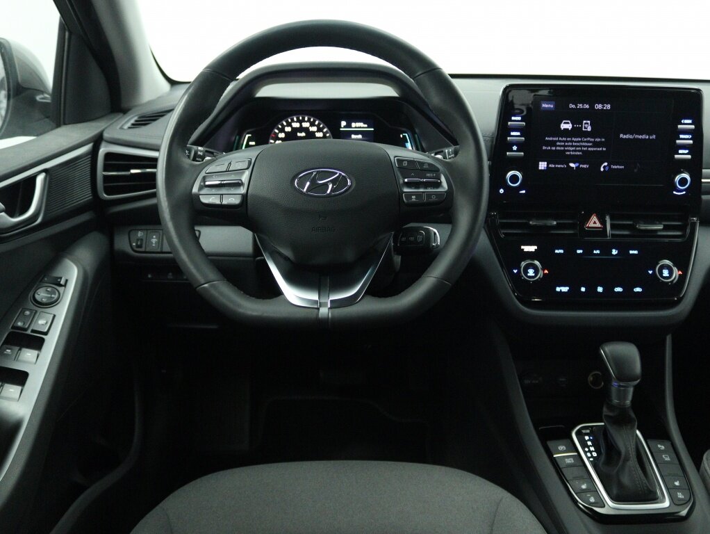 Hyundai IONIQ 1.6 GDi PHEV Comfort | Carplay navigatie | Camera | Stoel-stuurv - Afbeelding 3