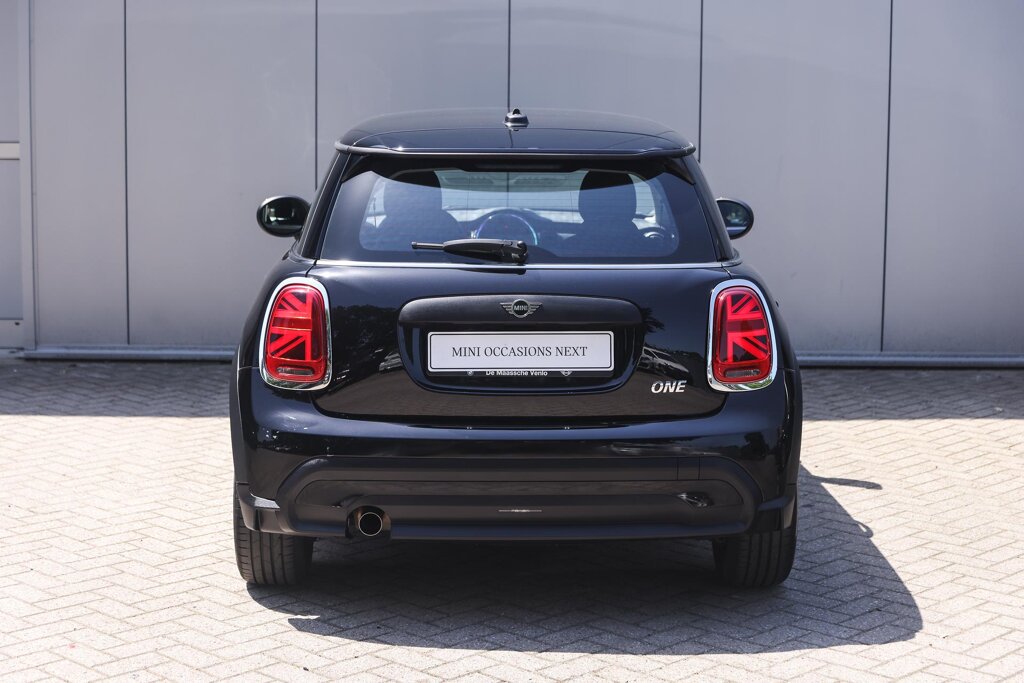 MINI One 6