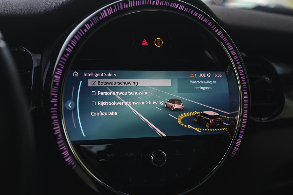 MINI Electric 19